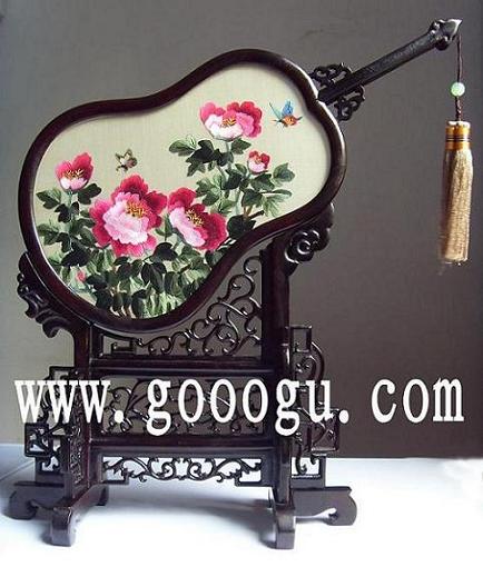 牡丹雙面繡臺(tái)屏 國色天香刺繡 刺繡裝飾品